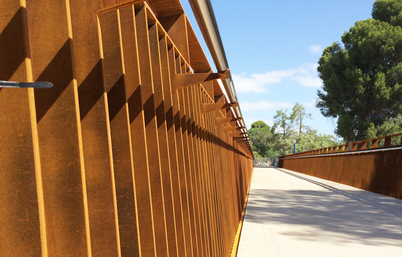 <b>O-Bahn Footbridge Railings</b><span><b>:</b> Corten profiles for O-Bahn extension footbridge in Adelaide, CBD.<span>