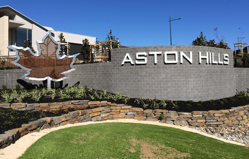 <b>Aston Hills Handrail</b><span><b>:</b> Sonnex manufactured and installed the handrail at the exciting new master planned community of Aston Hills at Mt Barker.<span>